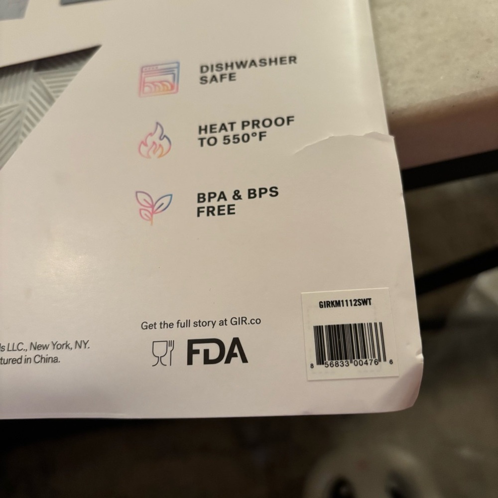 GIR Ultimate Flex Mat Silicone Trivet Jar Opener Multipurpose Tool in Gray - Picture 4 of 4